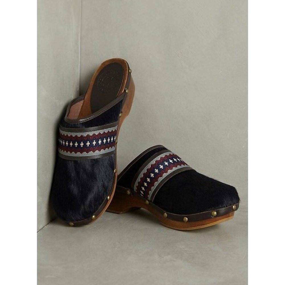 Penelope Chilvers Studded Wood Clogs in Navy Blue Pony Hair Womens Size 35